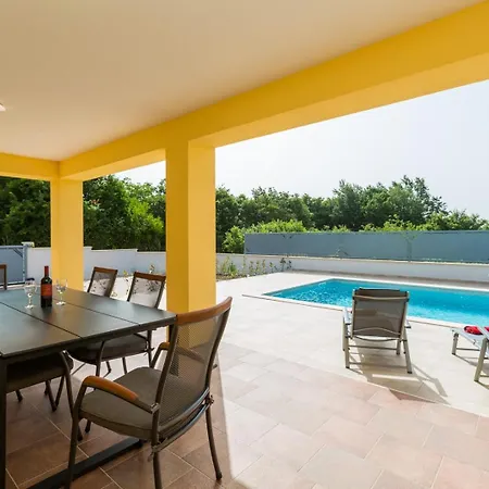 Prenci Private Pool Villa