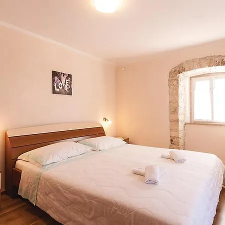 Tatil Evi Prenci 1784 *