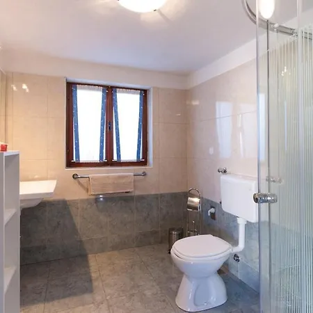 Prenci 1784 Tatil Evi